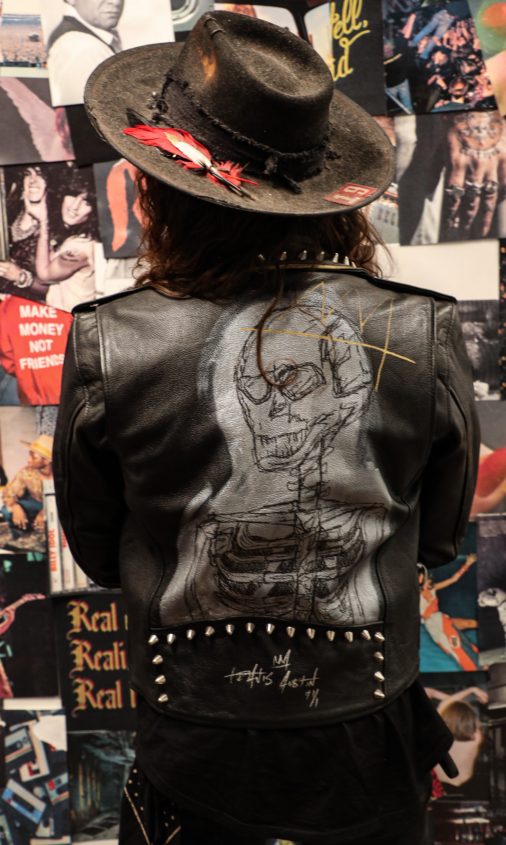Outlaw Couture – Travis Austin