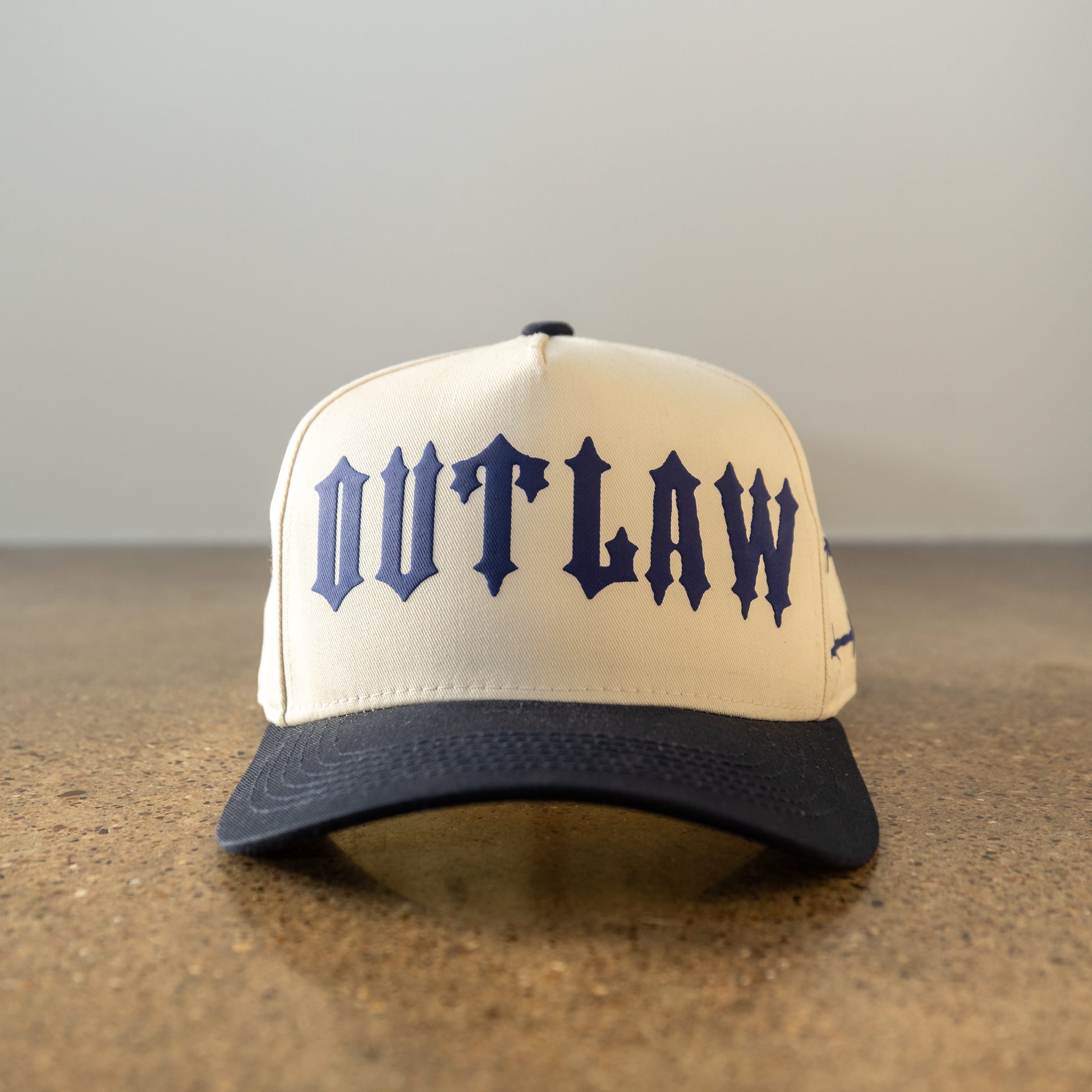 OUTLAW BASEBALL CAP - TAN + NAVY